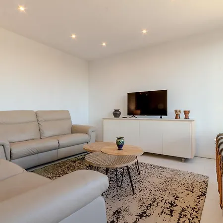 The Luxury Village By Domidai Apartment *