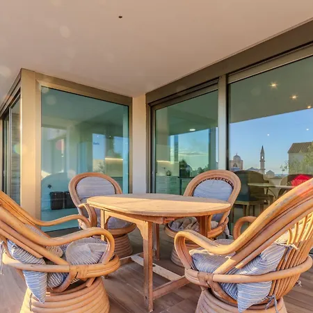 The Luxury Village By Domidai Apartment